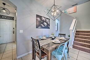 Chic Resort Townhome ~ 9 Mi to Disney Parks!