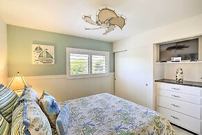 Coastal Condo w/ Pool Access < 1 Mi to Beach!