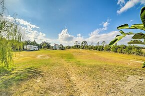Coastal Perry Cottage ~ 2 Mi to Boat Ramp!