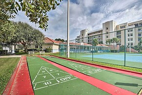 Walk to Ocean: Condo w/ Pool in New Smyrna Beach