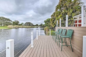Private Pool & Dock: Coconut Creek Home!
