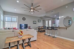 Coastal 'sea Side' Townhome - Walk to Beach!