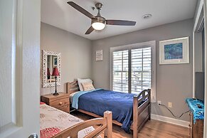 Coastal 'sea Side' Townhome - Walk to Beach!