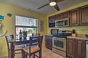 Comfy Dunedin Escape: 1 Block to Main Street!