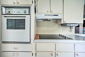 Cozy Holiday Home w/ Yard ~ 5 Mi to Beach!