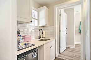 2 Conjoined Units - Steps From Madeira Beach!