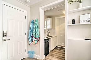 2 Conjoined Units - Steps From Madeira Beach!