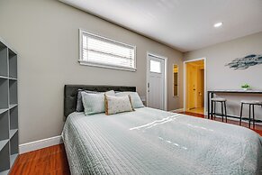 8 Mi to Downtown: Cozy Tampa Studio w/ Easy Access