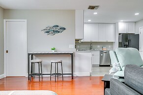 8 Mi to Downtown: Cozy Tampa Studio w/ Easy Access