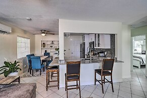 Cozy Key West Beach Cottage: Walk to Beaches!