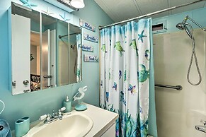 Cute Port Charlotte Home w/ Resort Amenities!