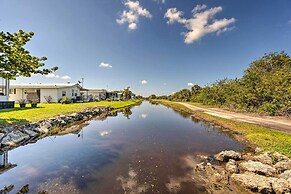 Cute Port Charlotte Home w/ Resort Amenities!