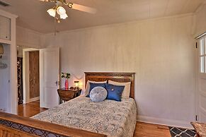 Cottage w/ Private Pool - Walk to Lake Wales!