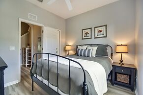 9 Mi to Disney: Resort Townhome w/ Private Patio!