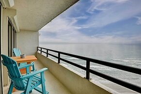 Daytona Beach Shores Condo w/ Balcony, Views!