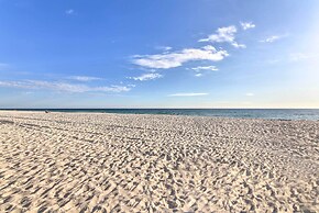 Stunning Ocean Views: Daytona Beach Shores Condo