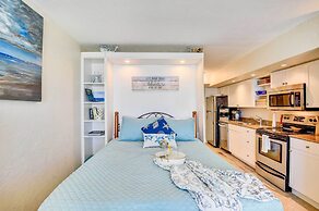 Daytona Beach Studio With Balcony + Ocean View