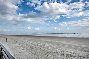 Daytona Beach Studio w/ Pool + Ocean Access!