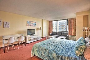 Daytona Beach Studio w/ Pool + Ocean Access!