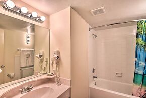 Daytona Beach Studio w/ Pool + Ocean Access!