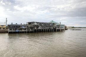 Waterfront Duplex w/ Dock & Views: Near Town!