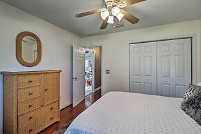 Pet-friendly Amelia Island Home ~ 1 Mi to Beach!