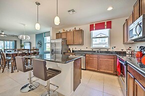 Family-friendly Home w/ Pool ~ 10 Mi to Disney!