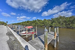 Everglades City Cabin: Dock & Heated Pool!
