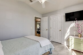 Pet-friendly PCB Home w/ Hot Tub, Near Beaches!