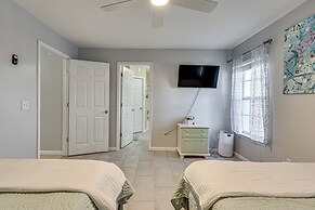 Pet-friendly PCB Home w/ Hot Tub, Near Beaches!