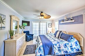 Fort Myers Coastal Retreat: Lanai w/ Pool!