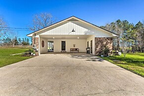 'green Acres' Home w/ Fire Pit + Fishing Pond