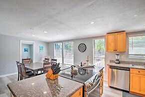 Gulf Breeze Home: 12 Mi to Pensacola Beach!