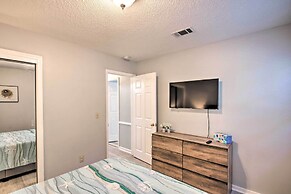 Gulf Breeze Home: 12 Mi to Pensacola Beach!