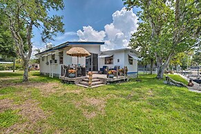 Homosassa Retreat w/ Sunroom & Canal Views!