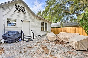 Historic Tarpon Springs Abode ~ 3 Mi to Beach