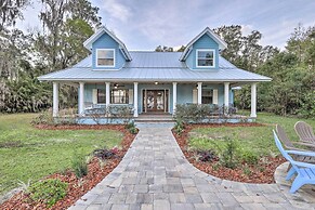 Gorgeous Waldo Home w/ Dock on Santa Fe Lake!