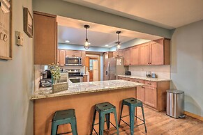 Gorgeous Waldo Home w/ Dock on Santa Fe Lake!