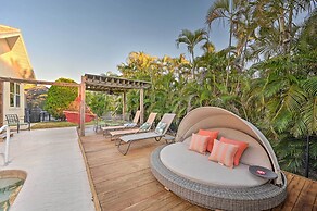 House w/ Heated Pool & Grill - Walk to Beach!