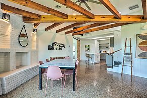 Hutchinson Island Cottage: Steps to the Beach