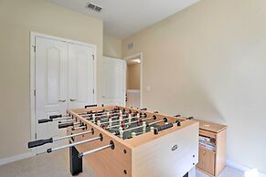 6 Mi to Wdw: Townhome w/ Hot Tub & Foosball!
