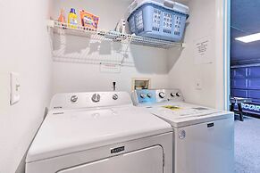 5 Mi to Disney: Home w/ Hot Tub & Game Room!