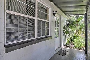 Jacksonville Getaway w/ Yard ~ 2 Mi to Beach!