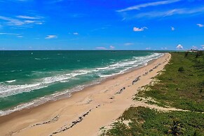 Private Pool & Steps to Ocean: Island Beach House!