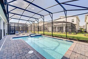 Resort Getaway w/ Home Theater: 7 Mi to Disney!