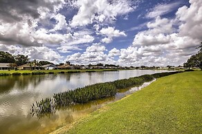 Lakefront Brandon Home w/ Patio & Screened Lanai!