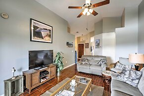 Lakefront Brandon Home w/ Patio & Screened Lanai!