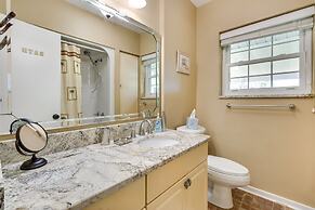 Lakefront Tavares Home w/ Deck, Patio & Dock!