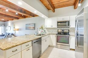 Lovely Indian Shores Condo w/ Beach Access!