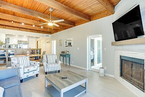 Lovely Indian Shores Condo w/ Beach Access!